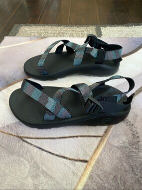 New with box Chaco Zcloud Weave Black sandals men’s size 13